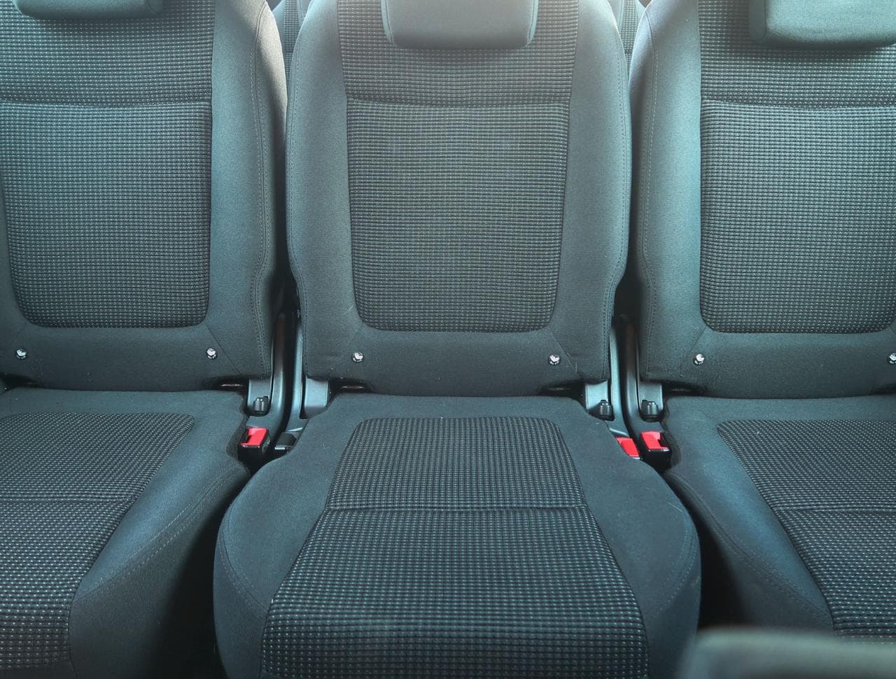 2014 Peugeot 5008 - 14