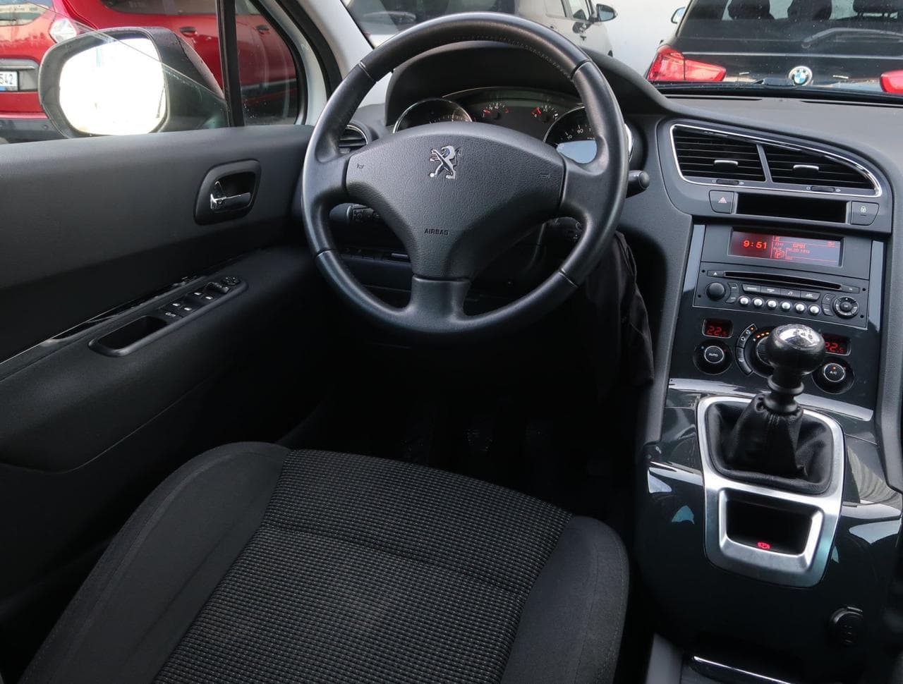 2014 Peugeot 5008 - 9