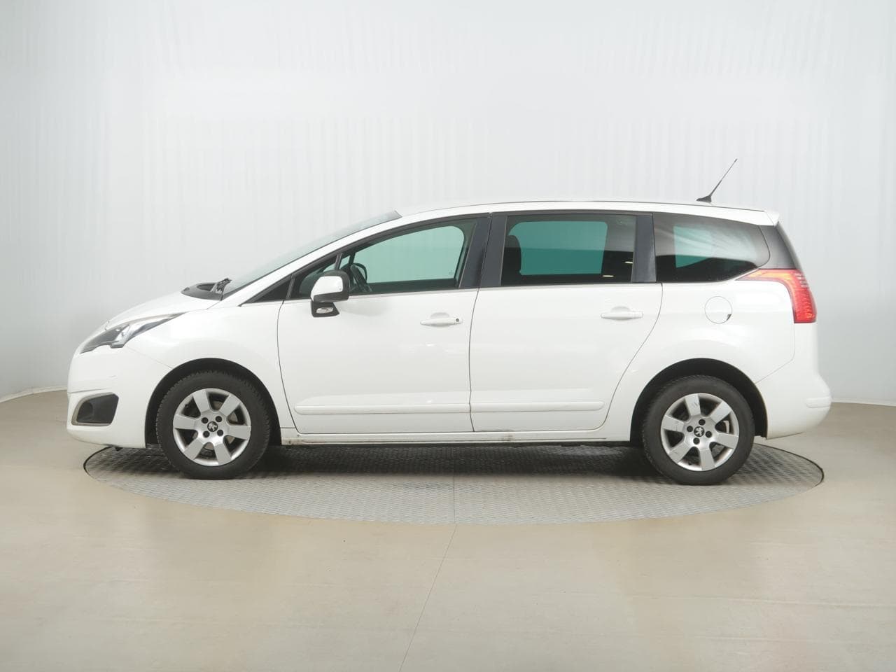 2014 Peugeot 5008 - 4