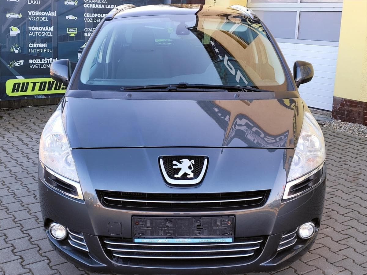 2011 Peugeot 5008 - 2