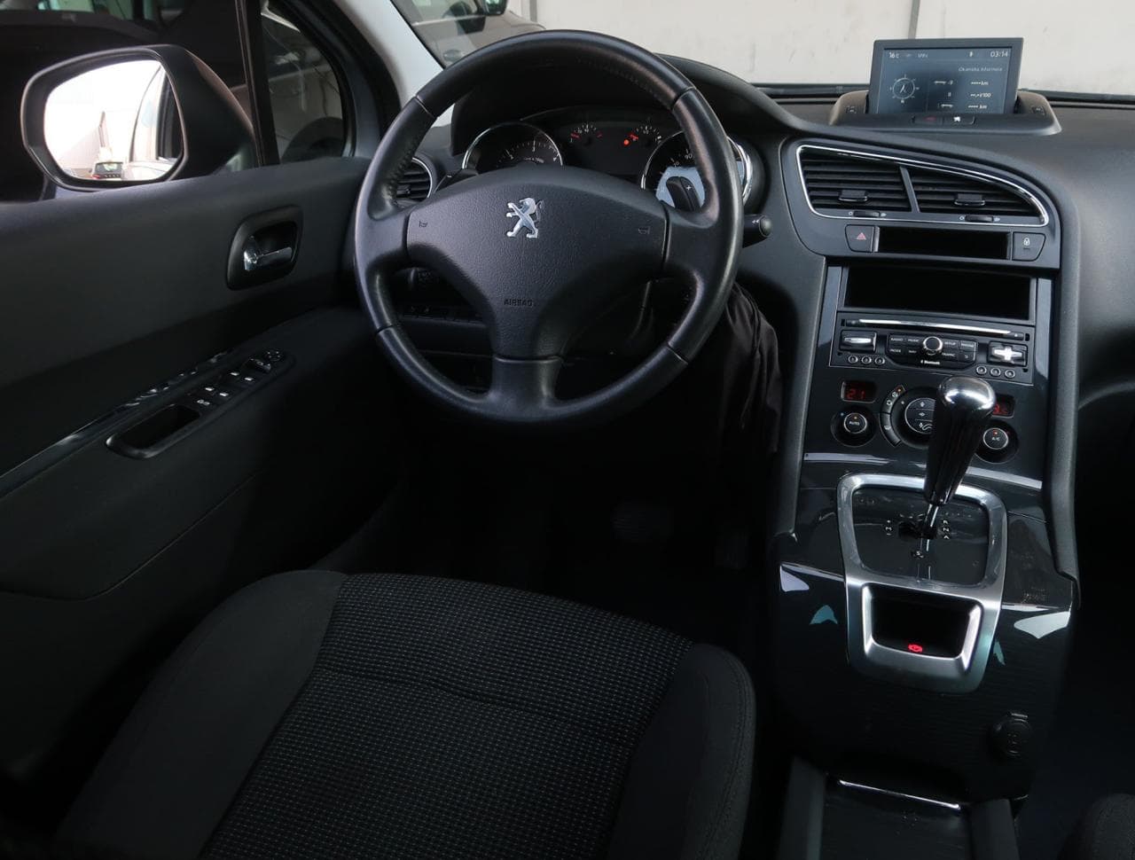 2013 Peugeot 5008 - 9