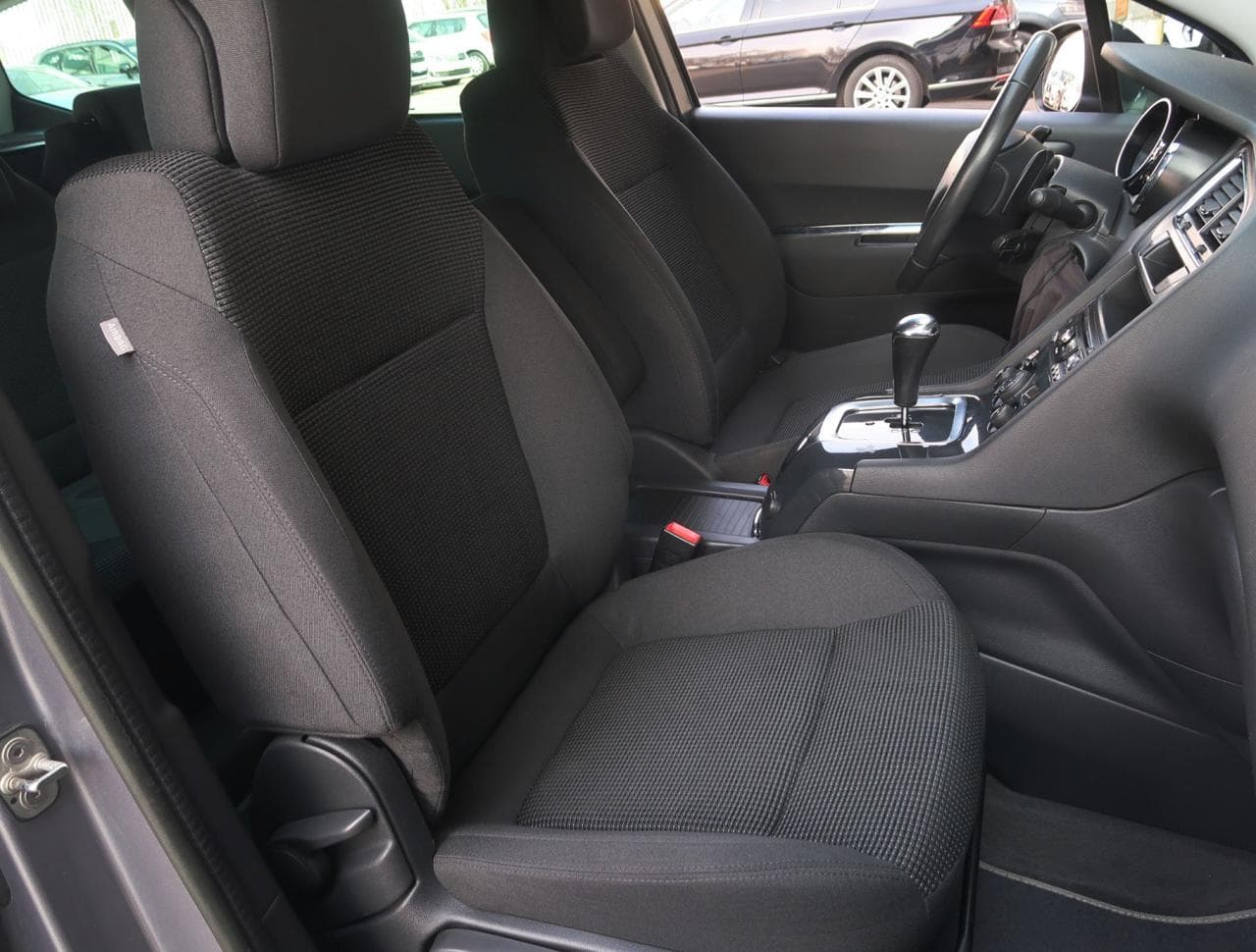 2013 Peugeot 5008 - 12