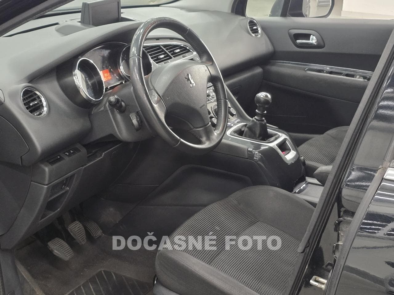 2012 Peugeot 5008 - 3