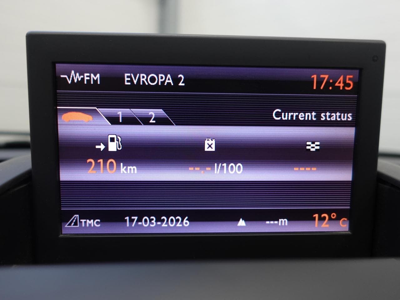 2012 Peugeot 5008 - 17