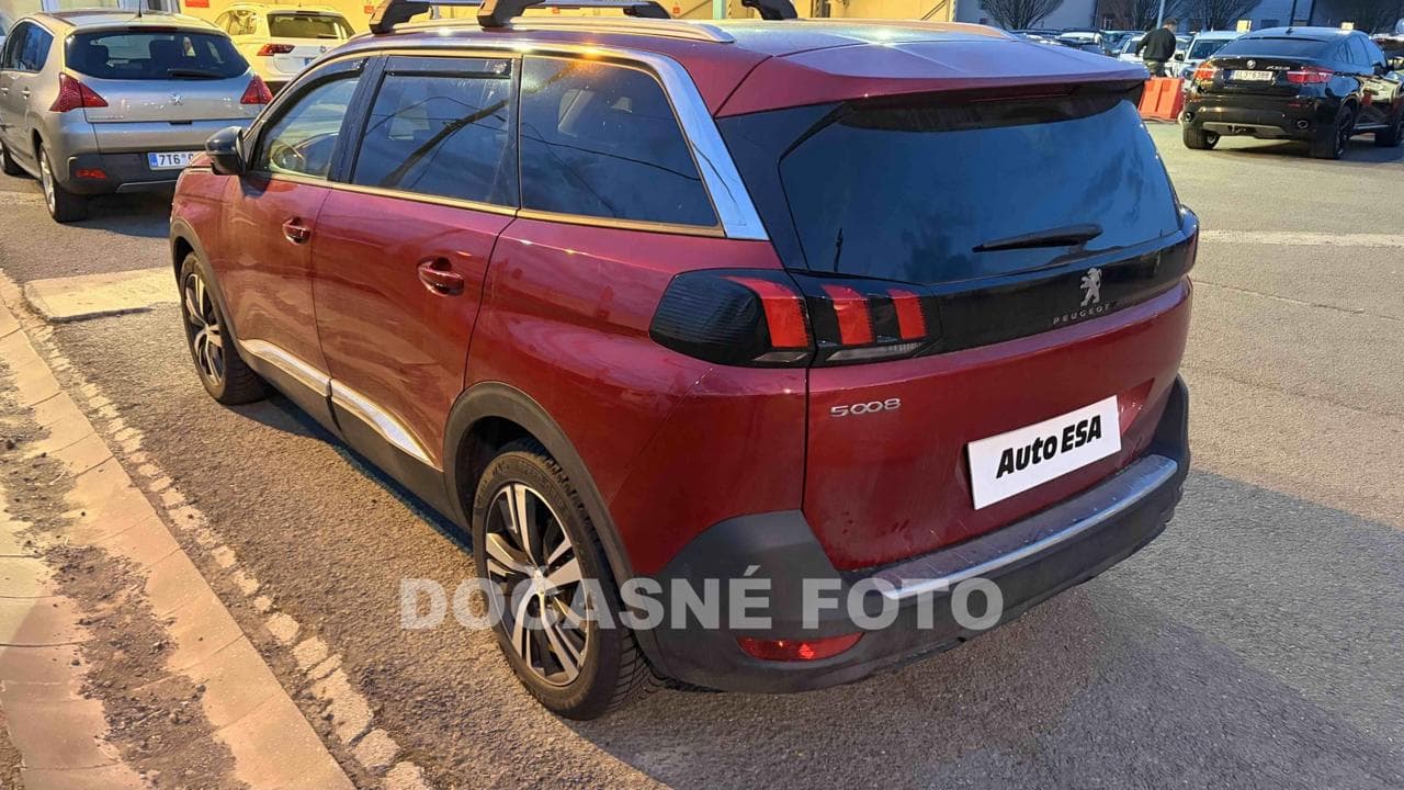 2022 Peugeot 5008 - 2