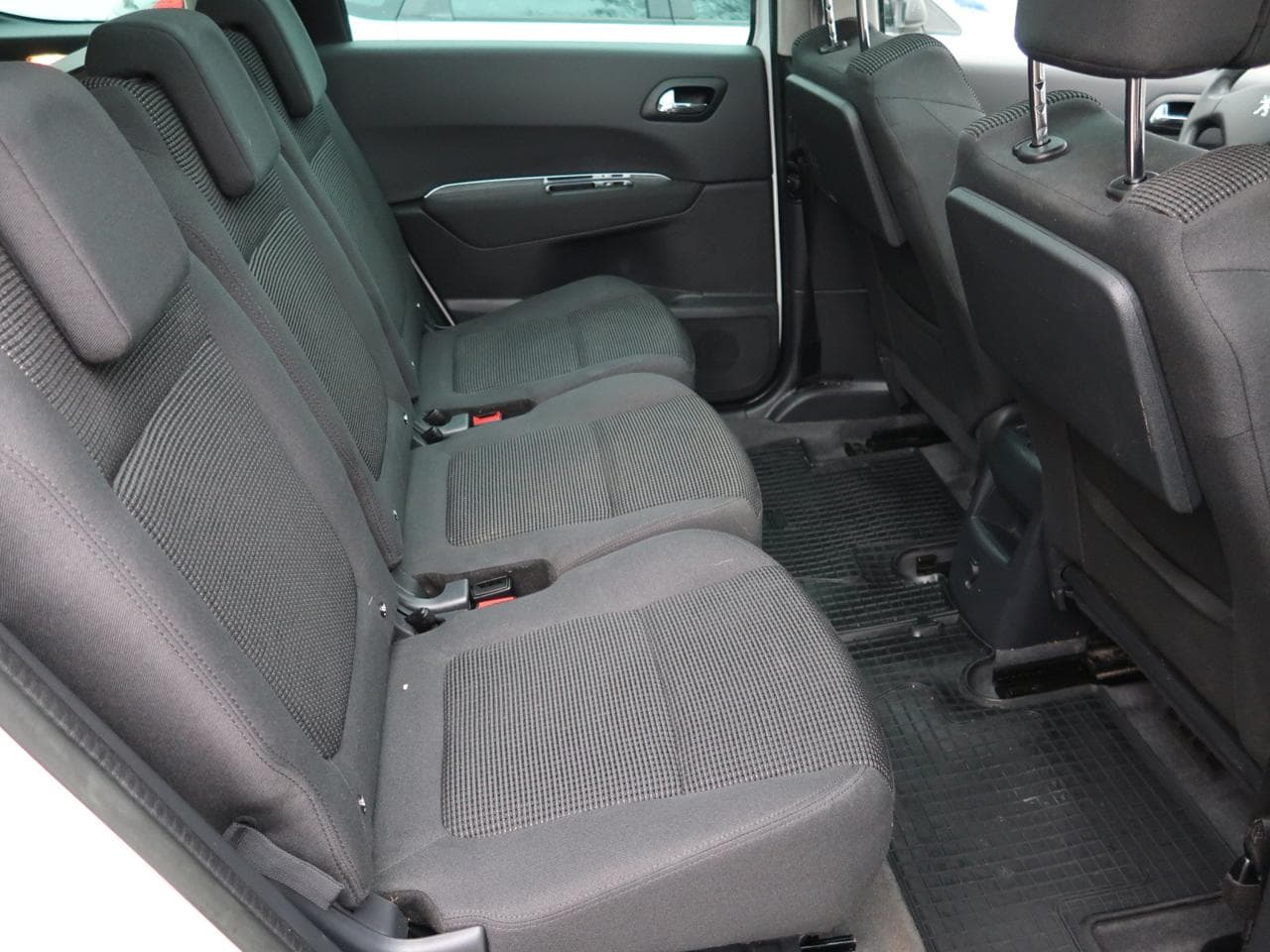 2014 Peugeot 5008 - 19