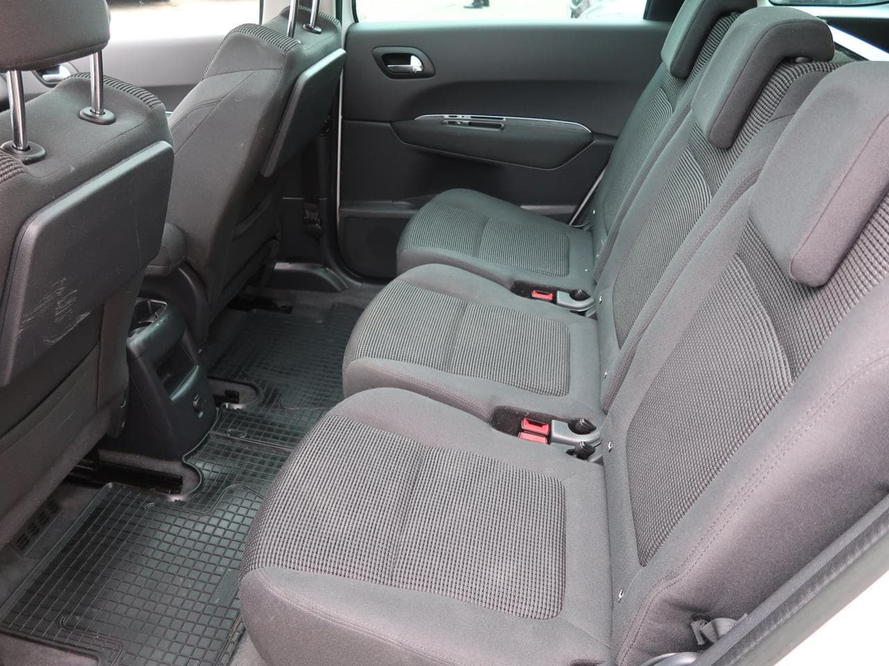 2014 Peugeot 5008 - 23