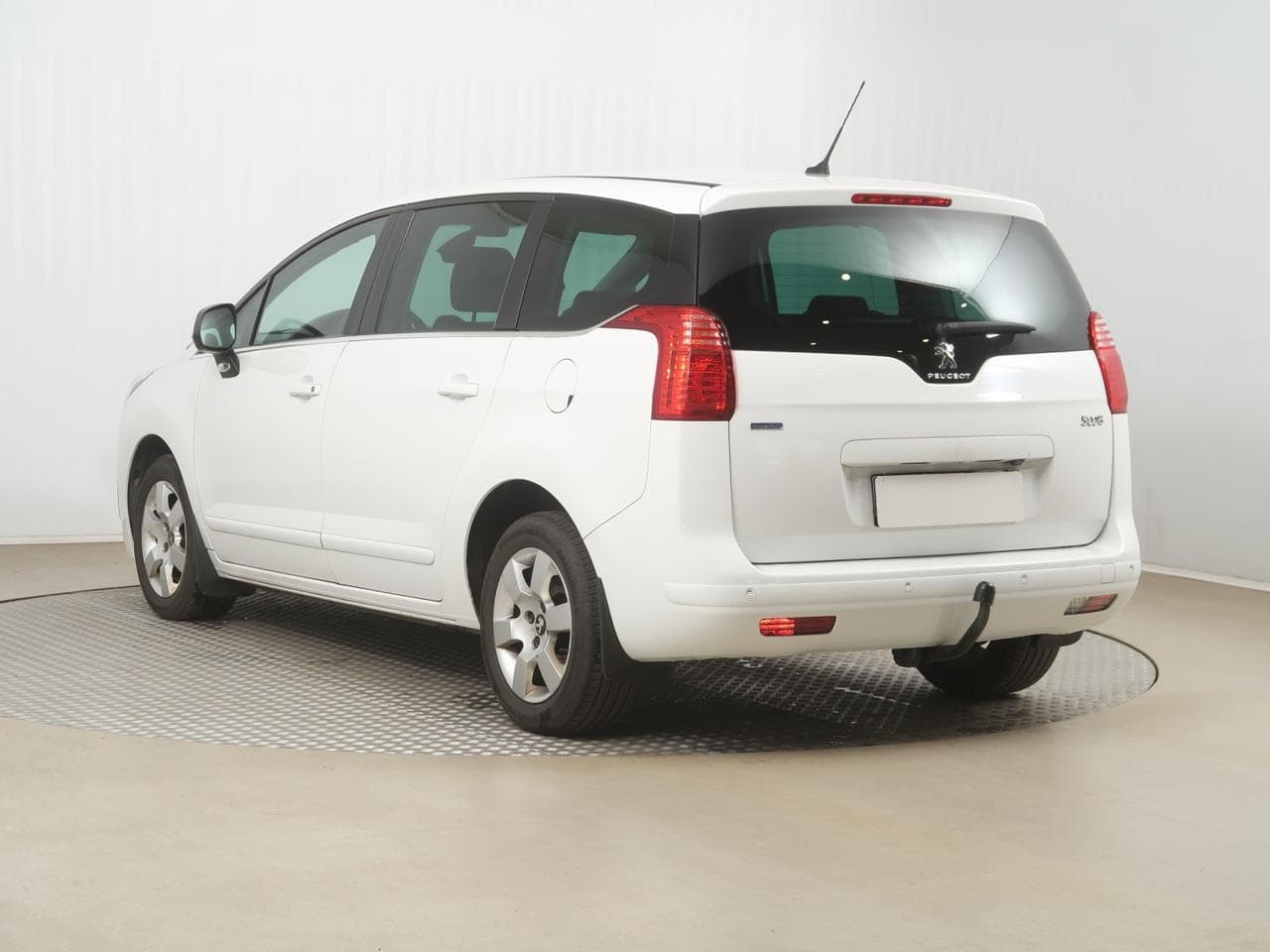 2015 Peugeot 5008 - 5