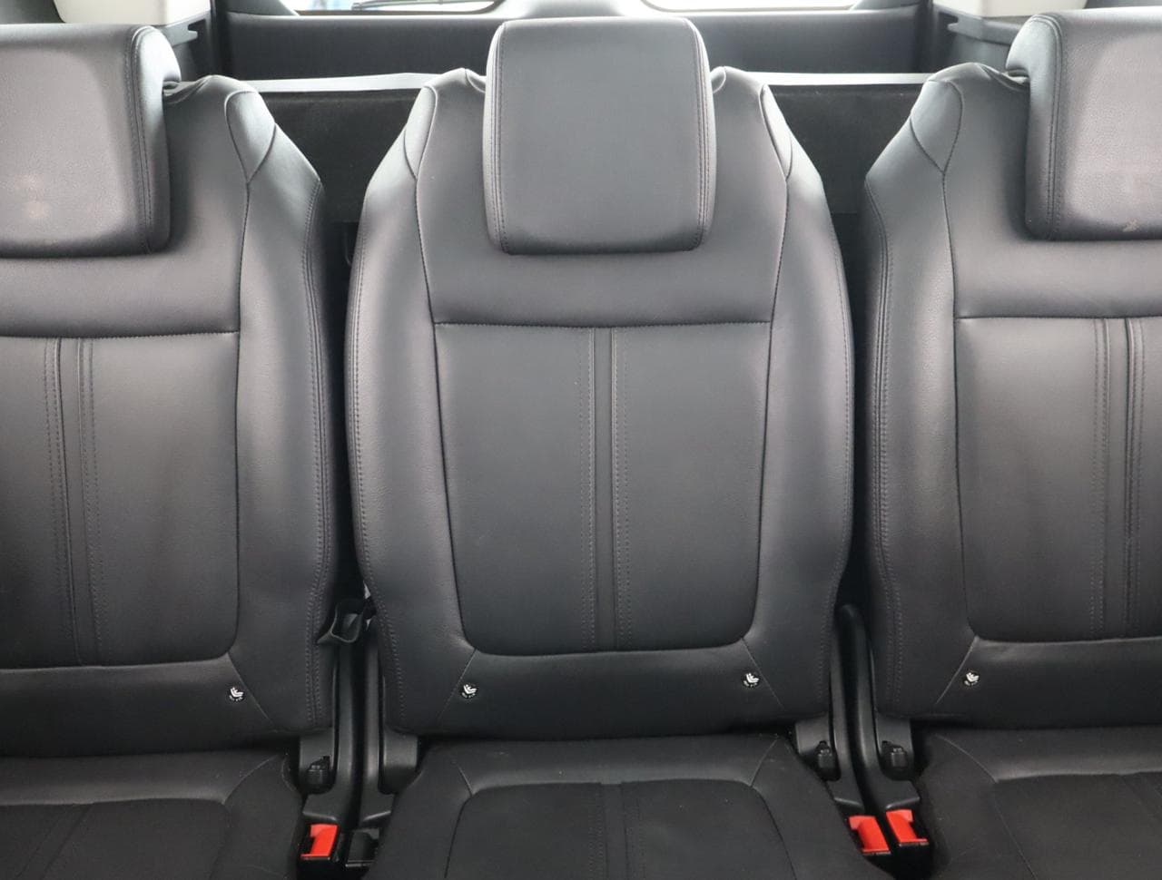 2012 Peugeot 5008 - 14