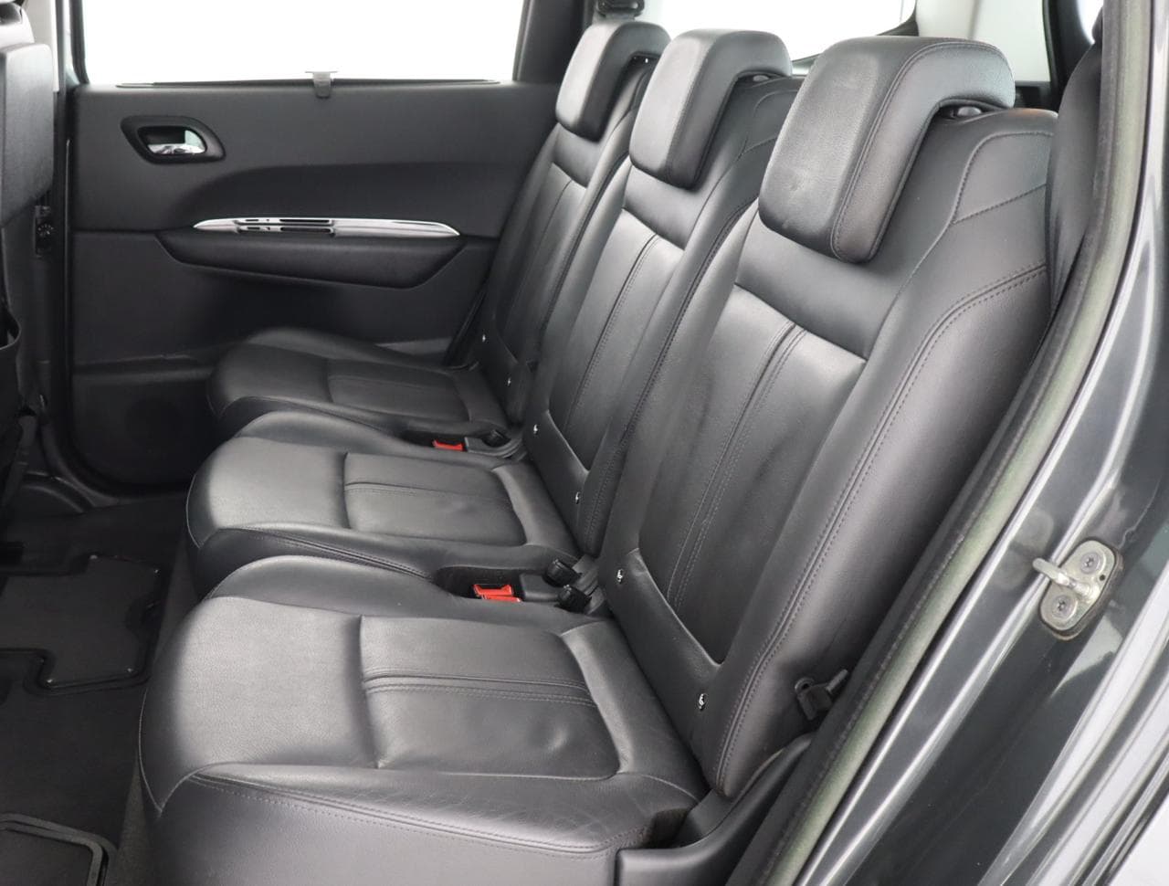 2012 Peugeot 5008 - 15
