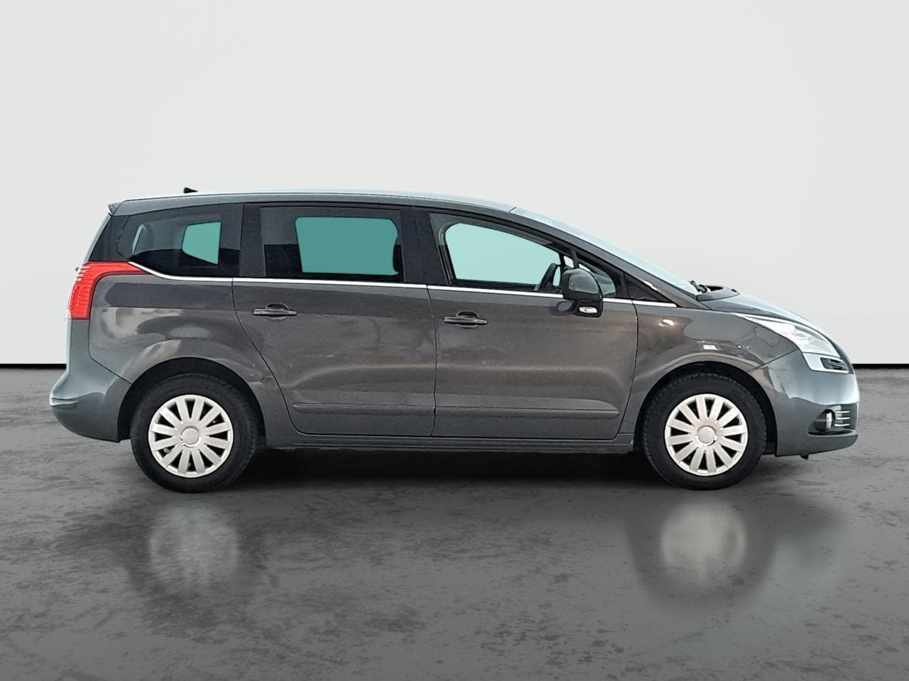 2013 Peugeot 5008 - 8