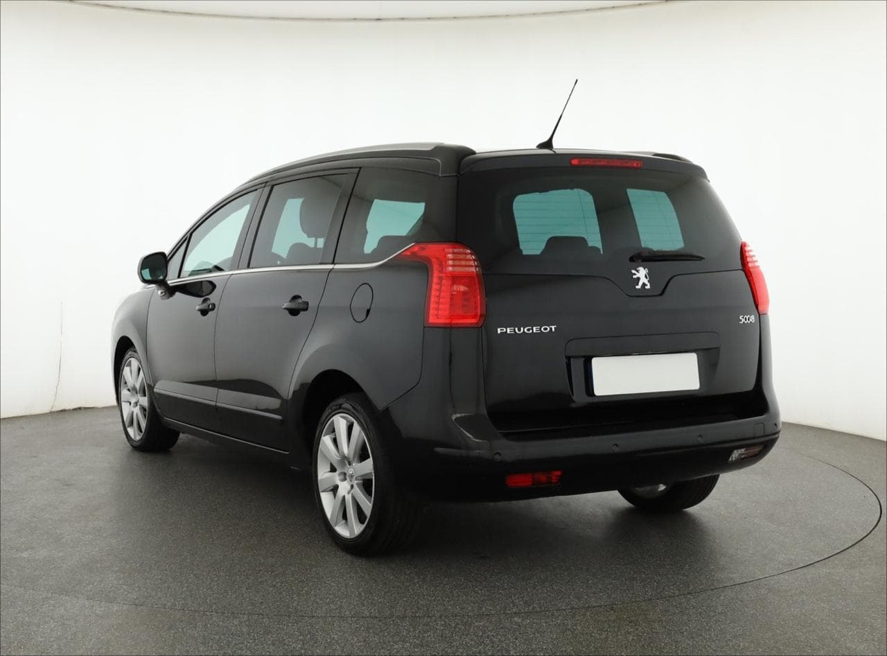2011 Peugeot 5008 - 5