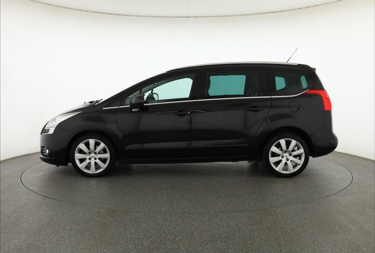 2011 Peugeot 5008 - 4
