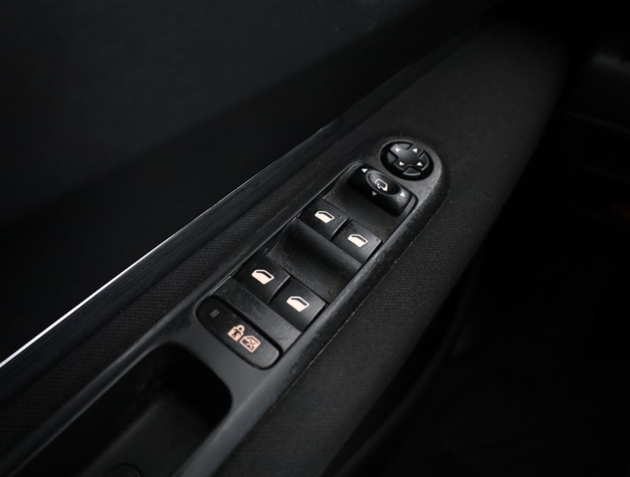 2011 Peugeot 5008 - 20
