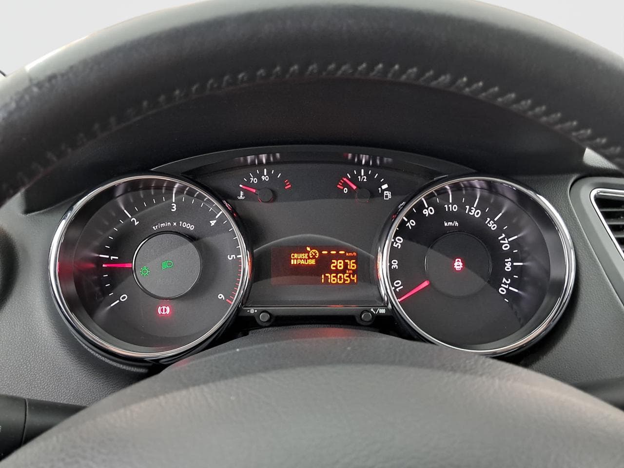 2012 Peugeot 5008 - 17