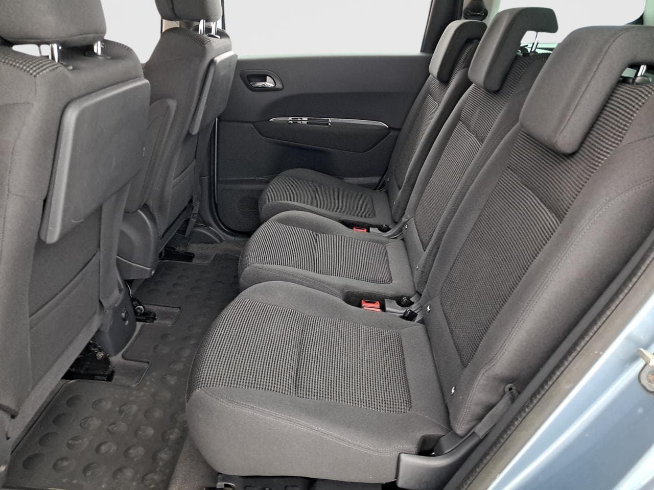 2012 Peugeot 5008 - 15