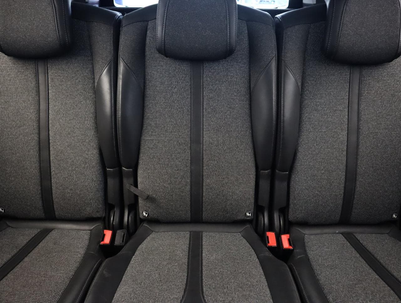 2018 Peugeot 5008 - 12