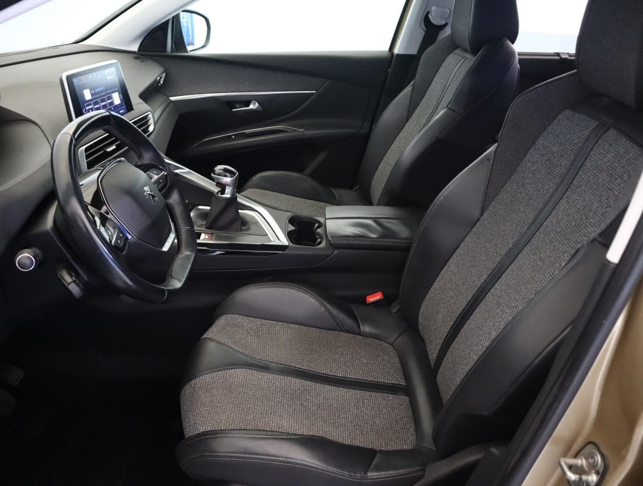 2018 Peugeot 5008 - 14