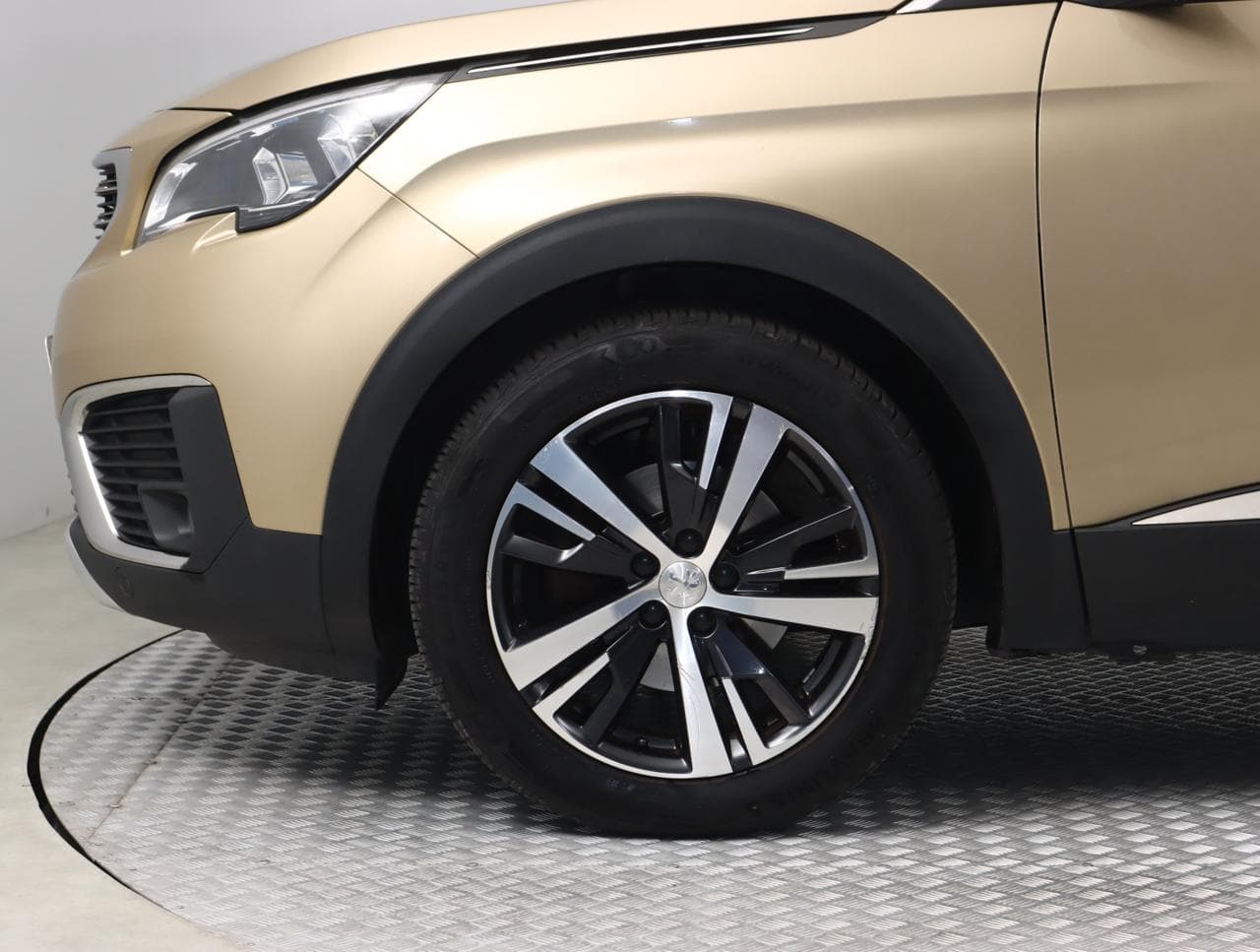 2018 Peugeot 5008 - 19