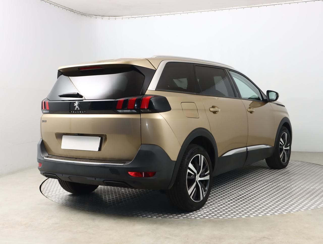 2018 Peugeot 5008 - 7