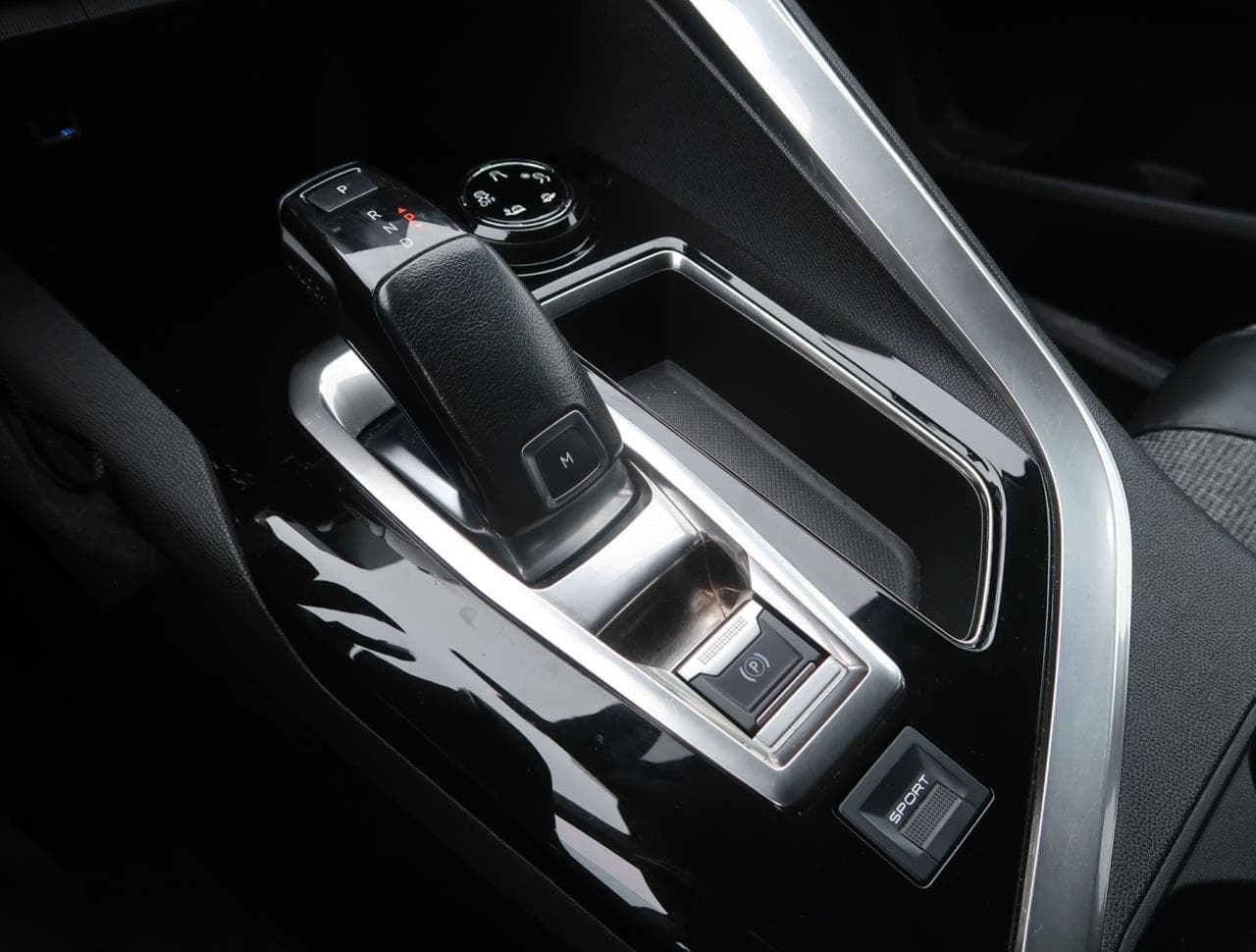 2018 Peugeot 5008 - 19