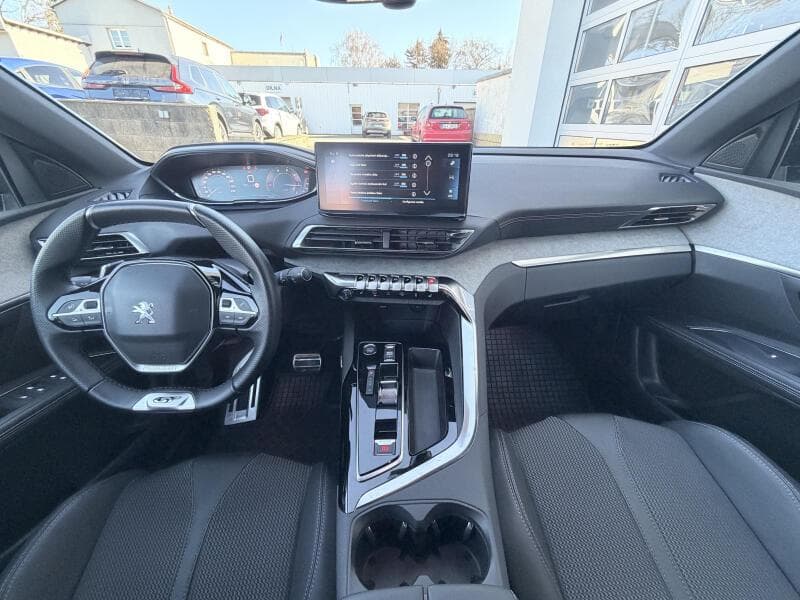 2025 Peugeot 5008 - 8