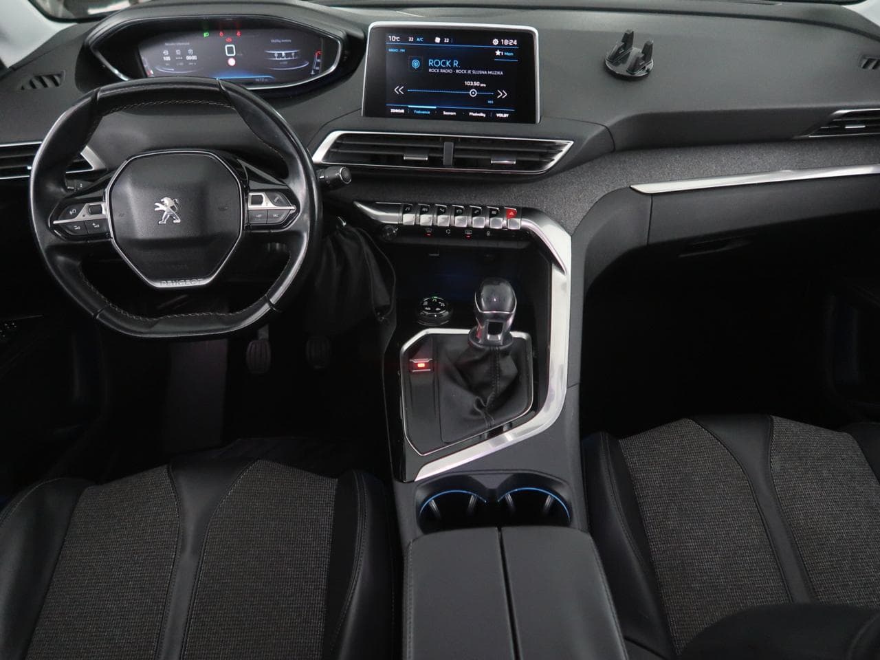 2018 Peugeot 5008 - 10