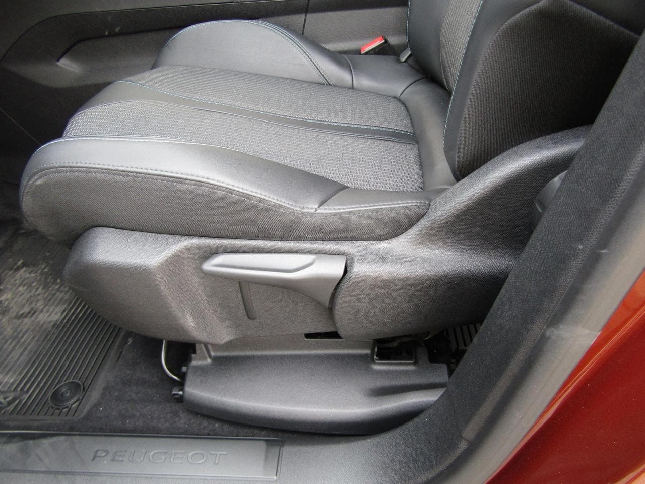 2021 Peugeot 5008 - 15