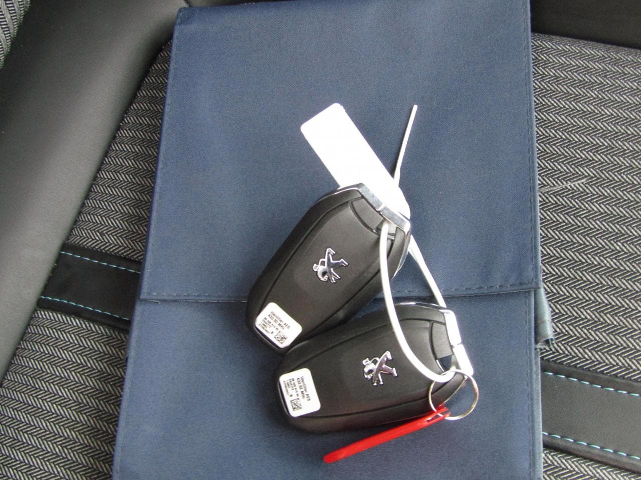 2021 Peugeot 5008 - 17