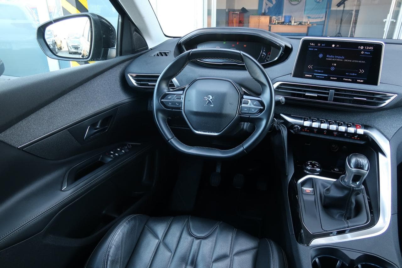 2019 Peugeot 5008 - 9