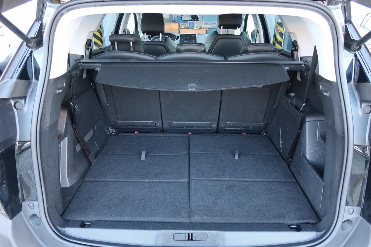 2019 Peugeot 5008 - 19