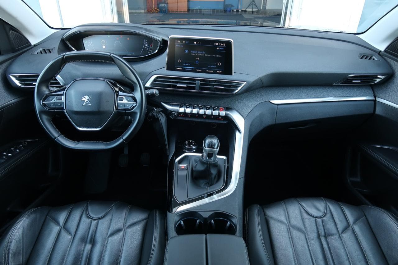 2019 Peugeot 5008 - 10