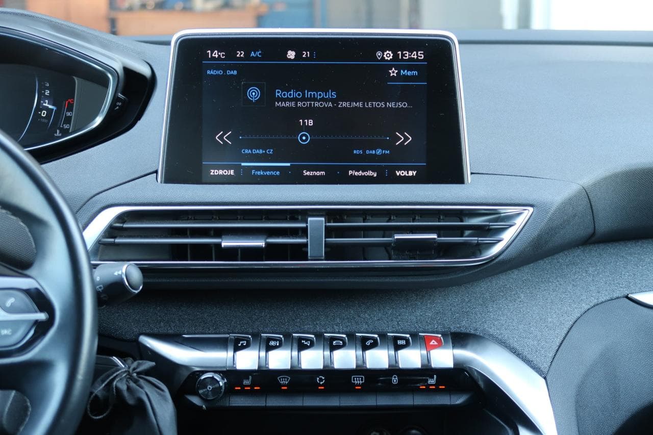 2019 Peugeot 5008 - 18