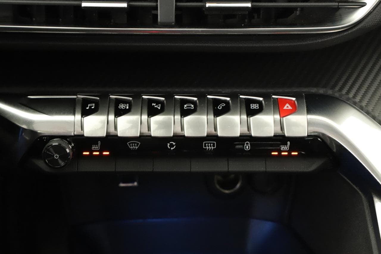 2018 Peugeot 5008 - 18