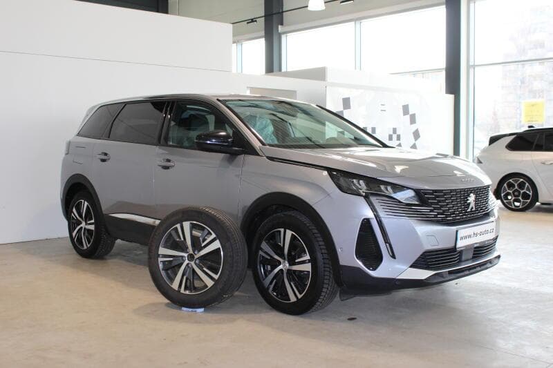 Peugeot 5008 1.5BlueHDi,Allure130HP,ČR, SUV