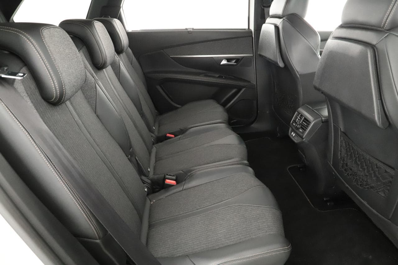 2019 Peugeot 5008 - 11