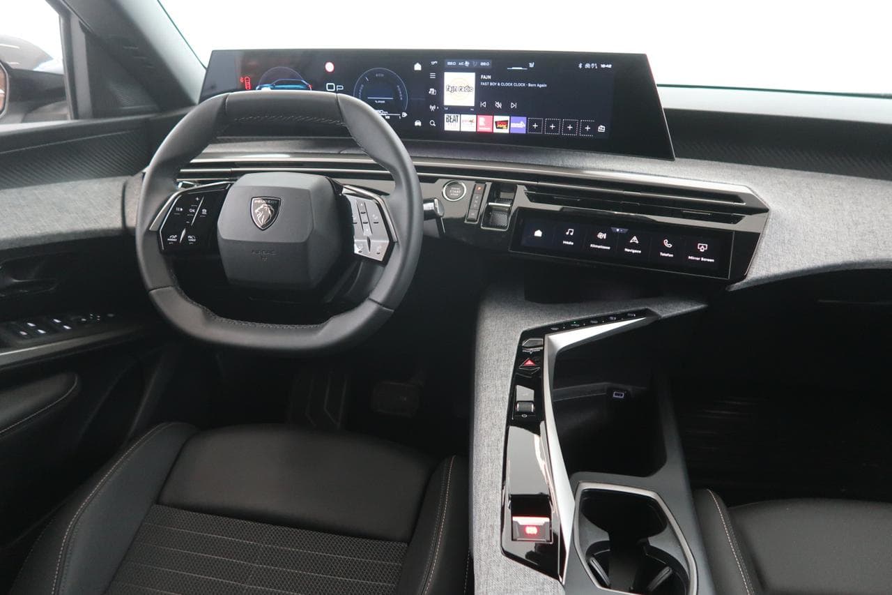 2024 Peugeot 5008 - 9