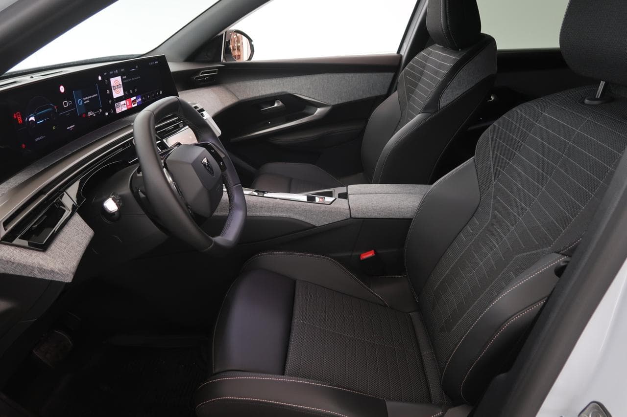 2024 Peugeot 5008 - 16