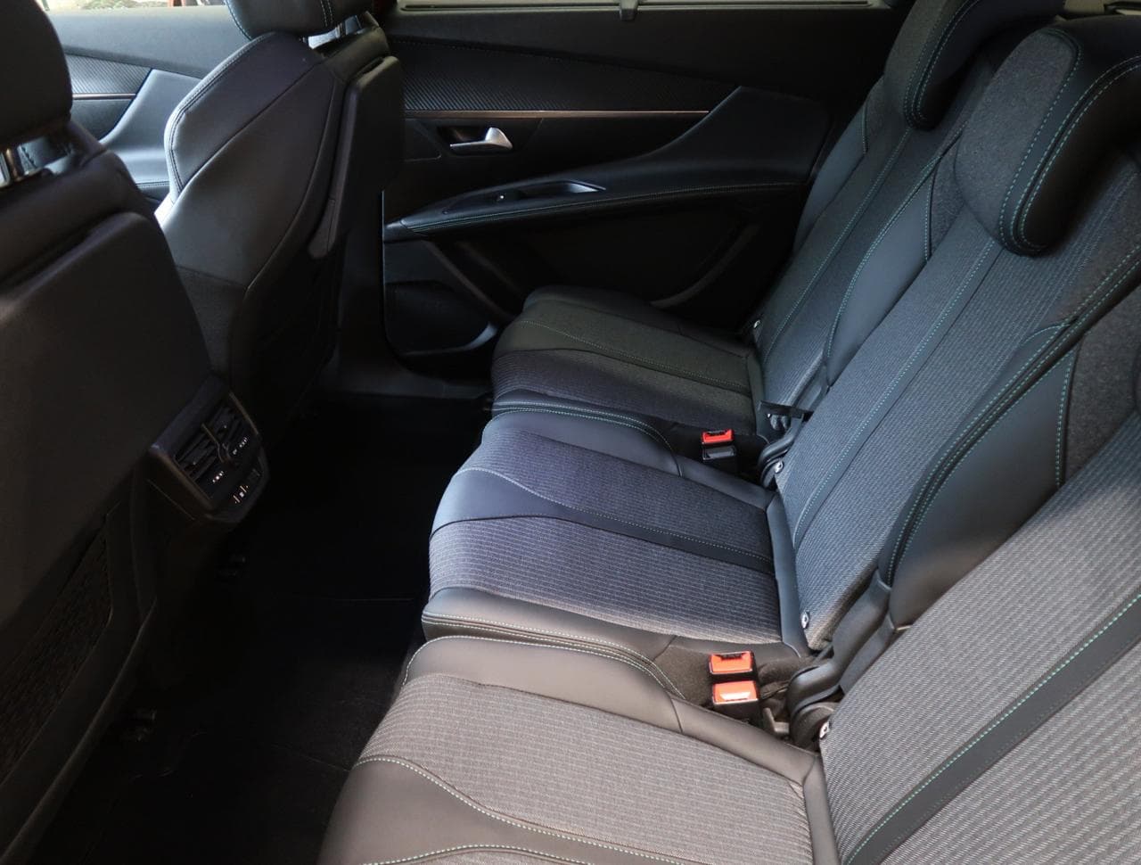 2023 Peugeot 5008 - 15