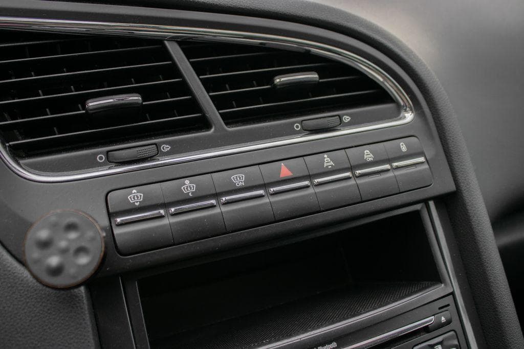 2011 Peugeot 5008 - 18