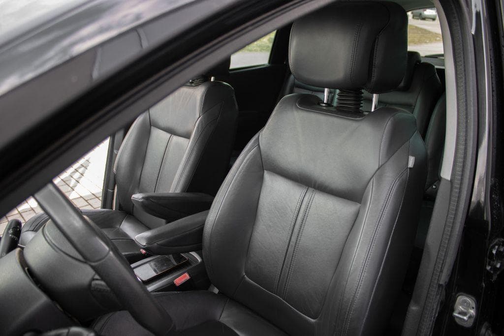 2011 Peugeot 5008 - 10