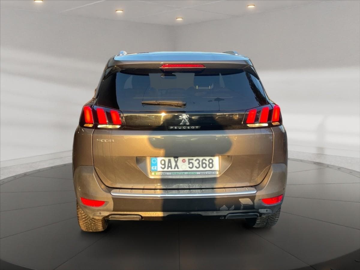 2023 Peugeot 5008 - 5