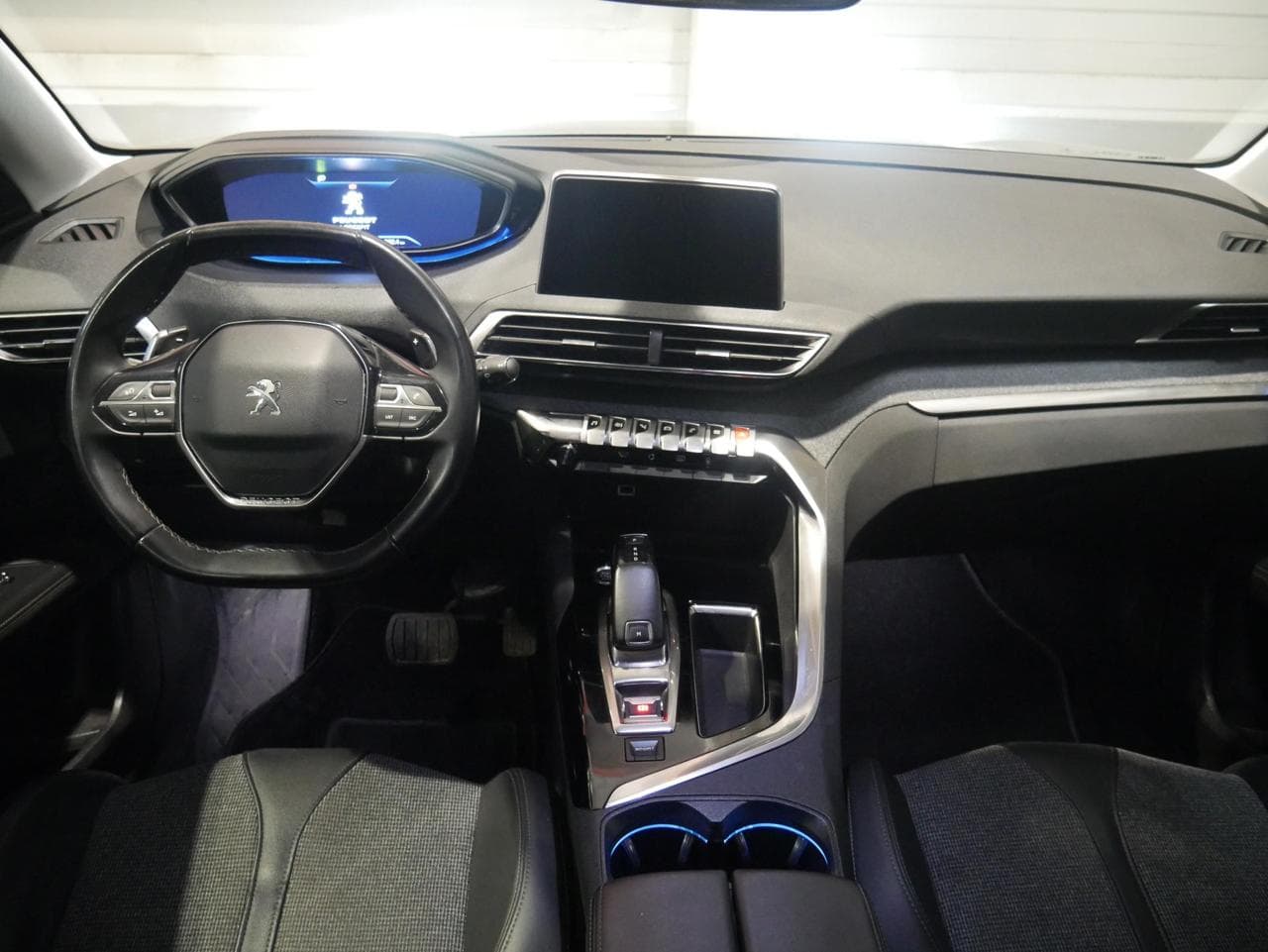2020 Peugeot 5008 - 9