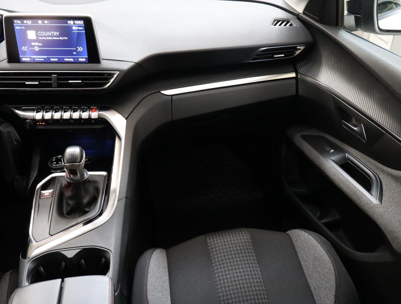2020 Peugeot 5008 - 11