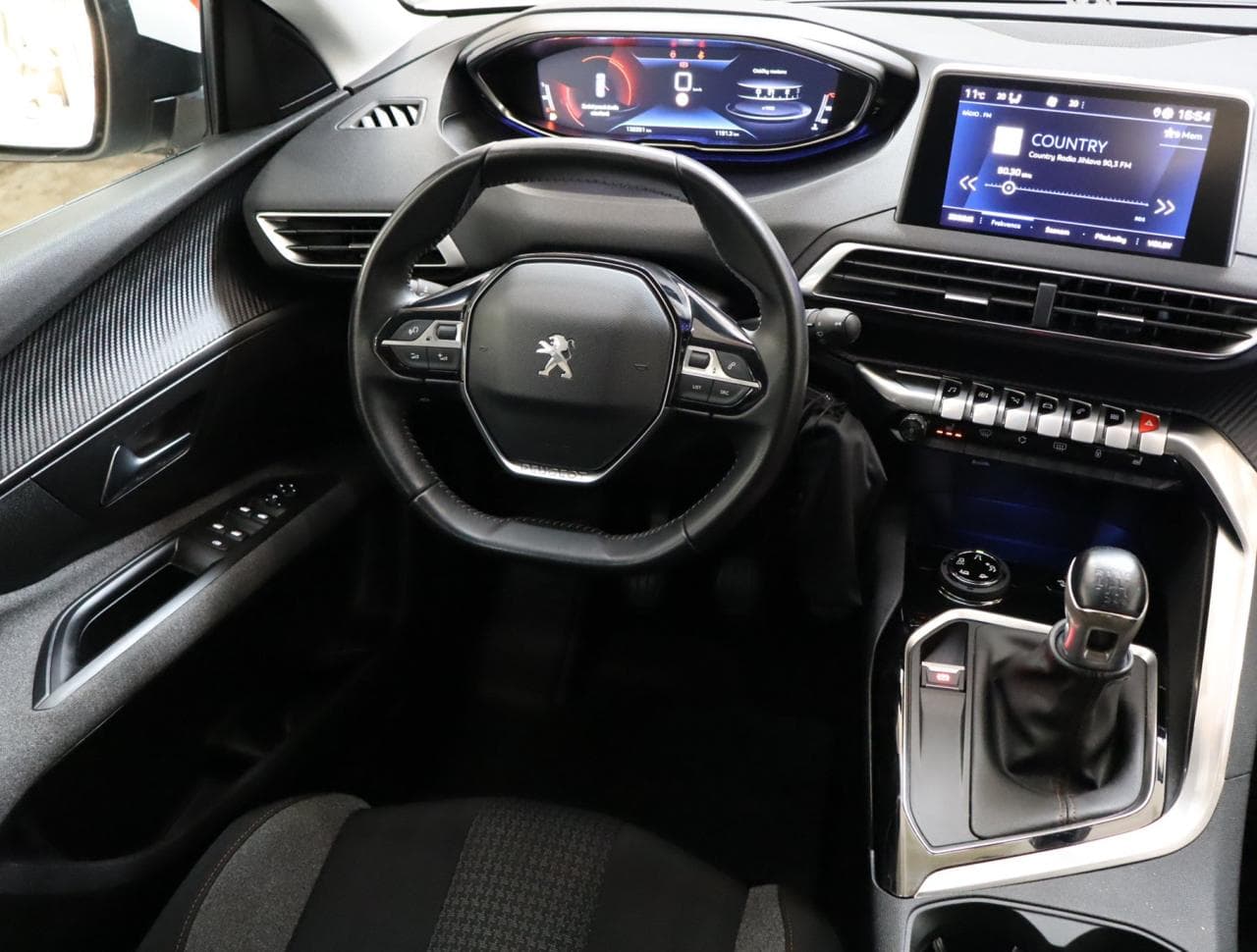2020 Peugeot 5008 - 9