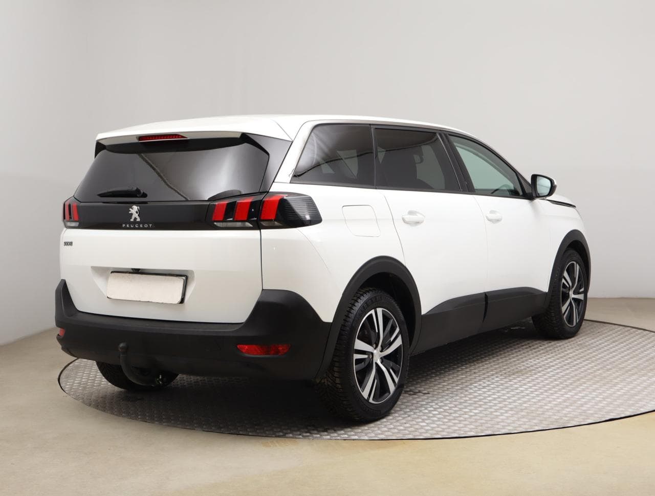 2020 Peugeot 5008 - 7