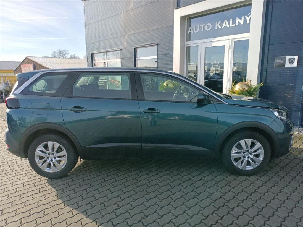 2019 Peugeot 5008 - 17