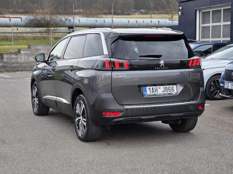 2024 Peugeot 5008 - 3