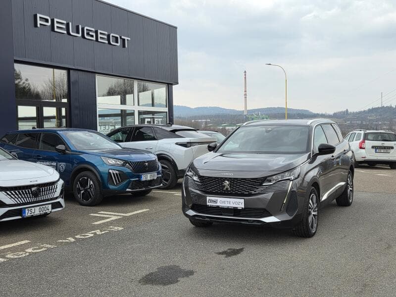 2024 Peugeot 5008