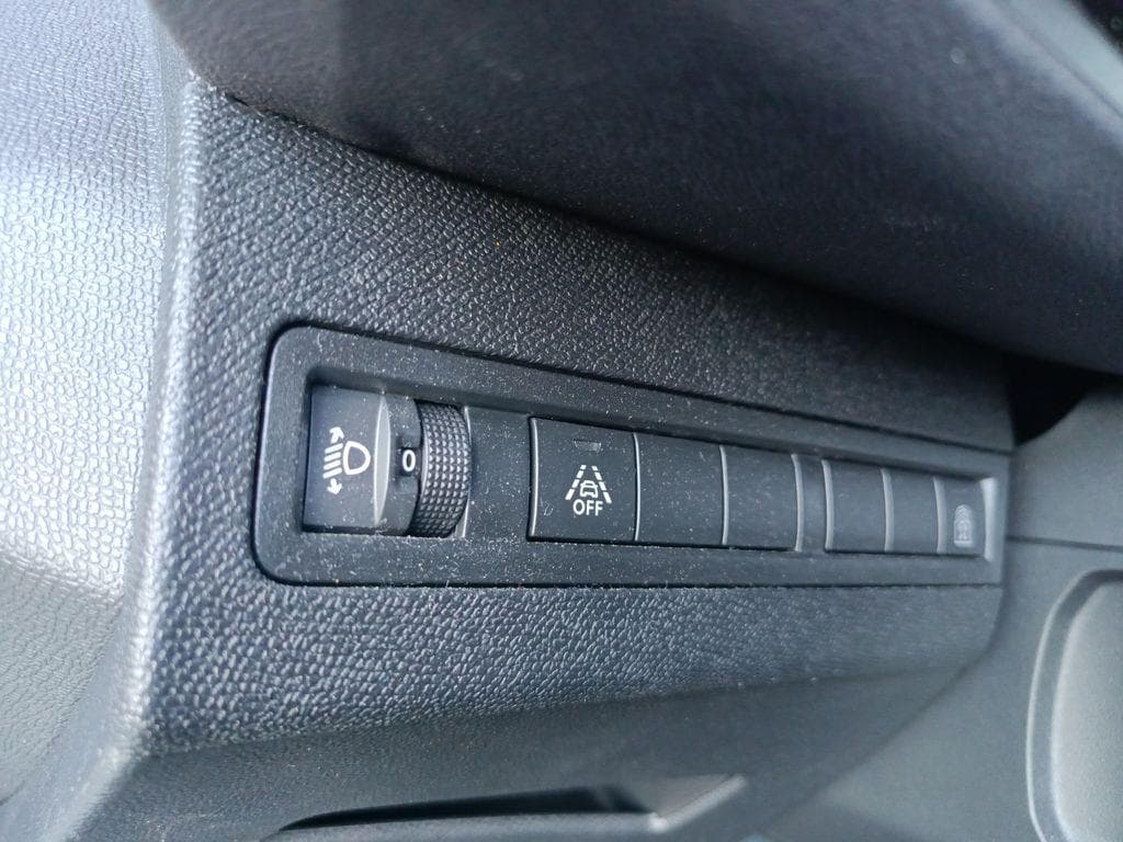 2023 Peugeot 5008 - 13